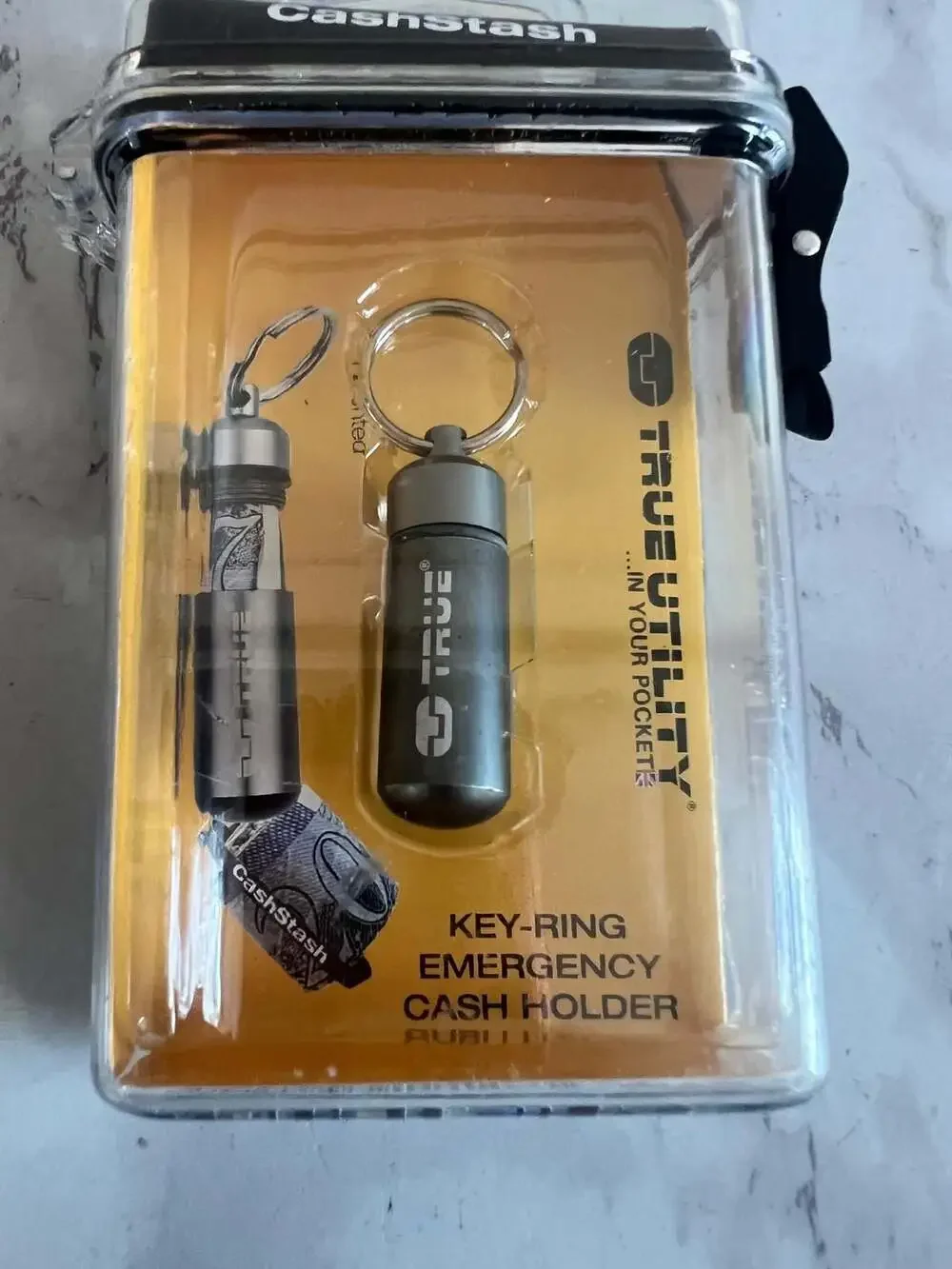 True Utility CashStash Key-Ring Emergency Cash Holder TU241